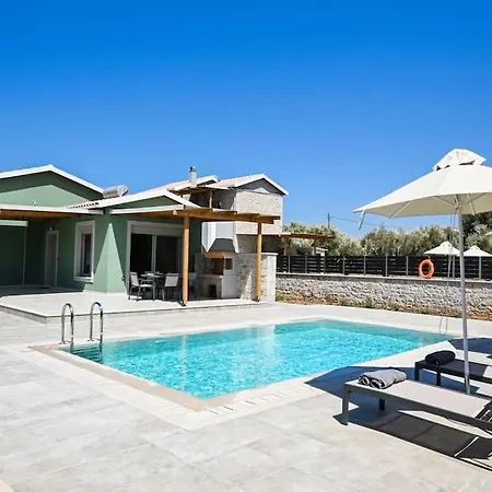 Small Halipoma Odysseas Into Town Close * Lefkáda