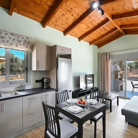 Villa Small Halipoma Odysseas Into Town Close Lefkada City