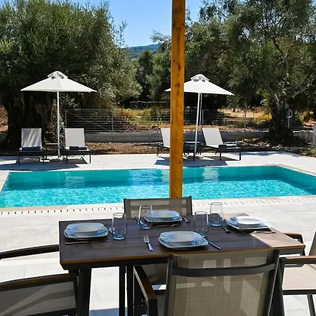 Villa Small Halipoma Odysseas Into Town Close Lefkada City